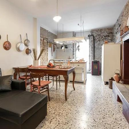 Lägenhet Drovandi Pieve Vecchia Manerba del Garda